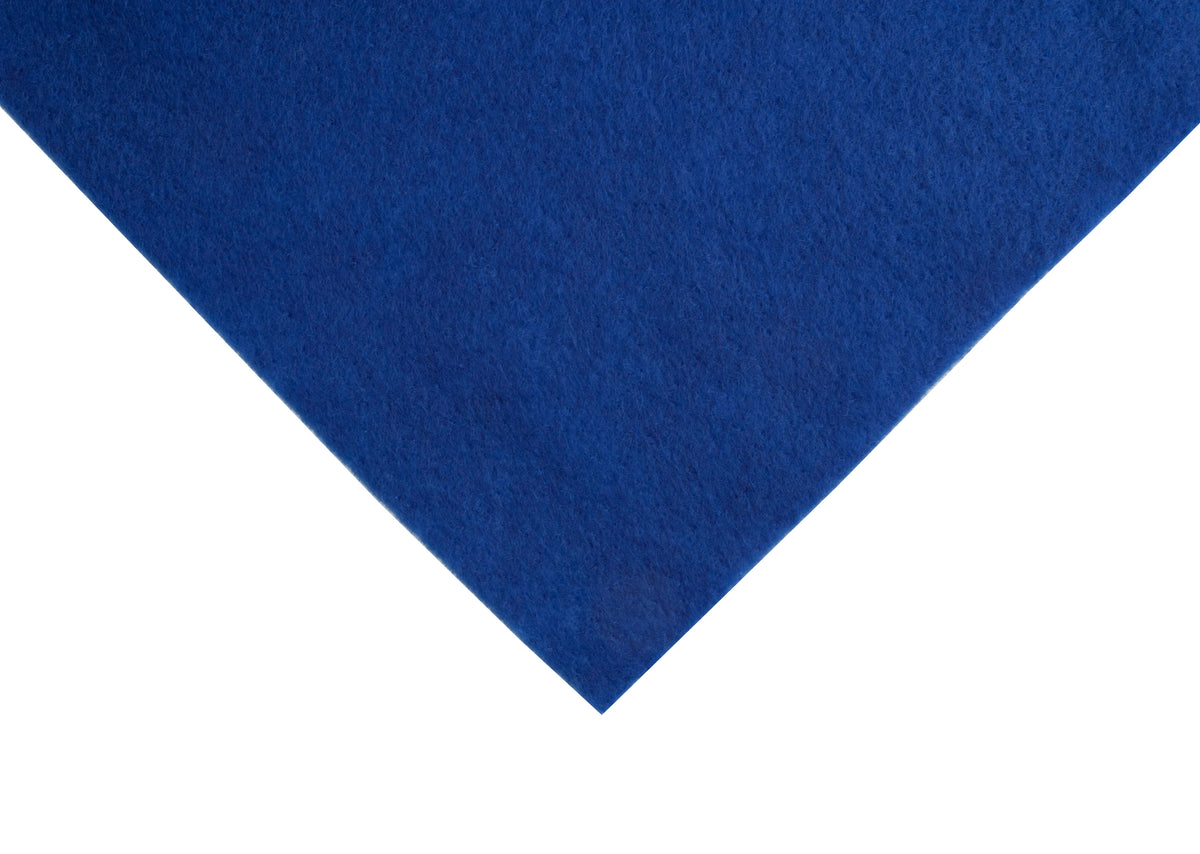 Felt Piece: 30 x 23 cm