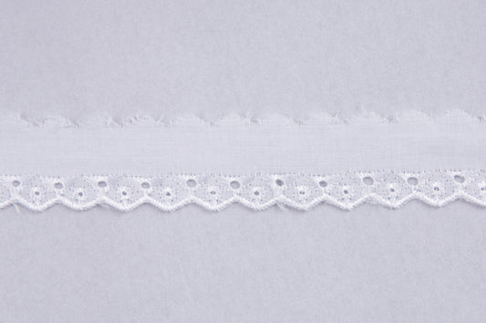 Trim: Lace: Broderie Anglaise: 25mm: White