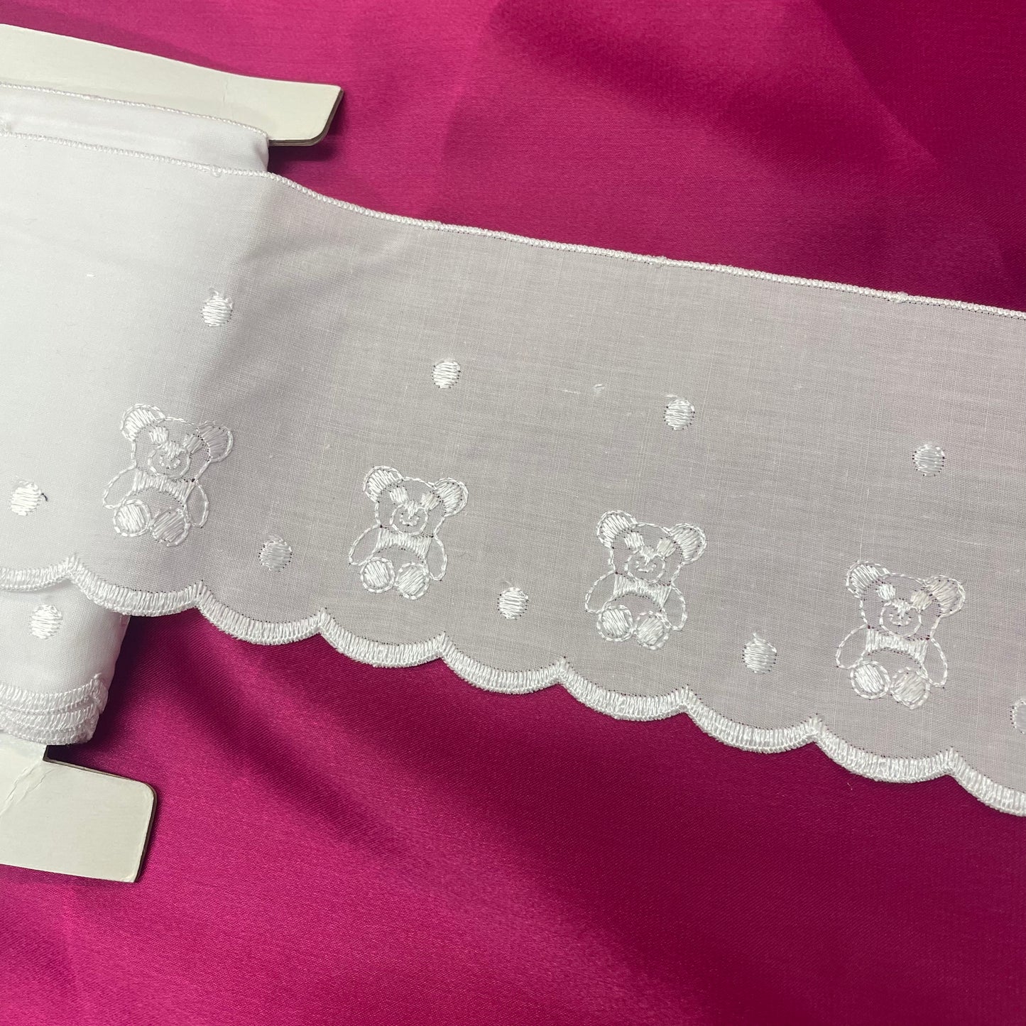 Teddy Bear White Trim: 100mm