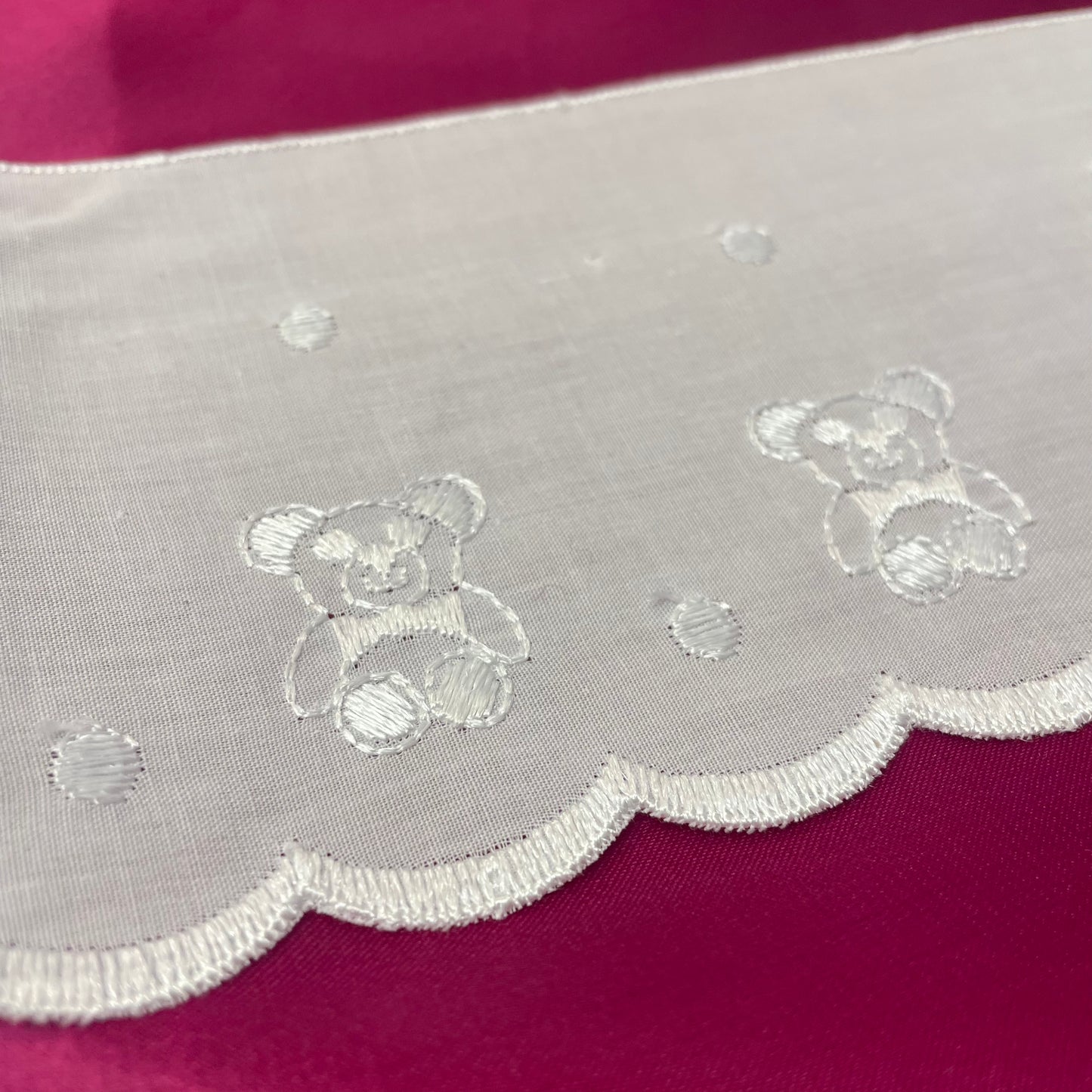 Teddy Bear White Trim: 100mm
